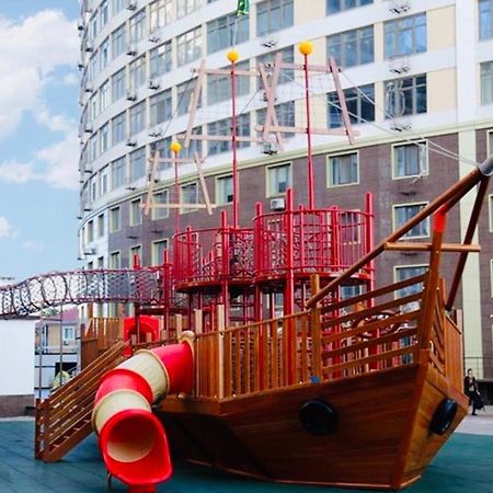 Arcadia Sunrise Sea View Apartment Odessa Extérieur photo